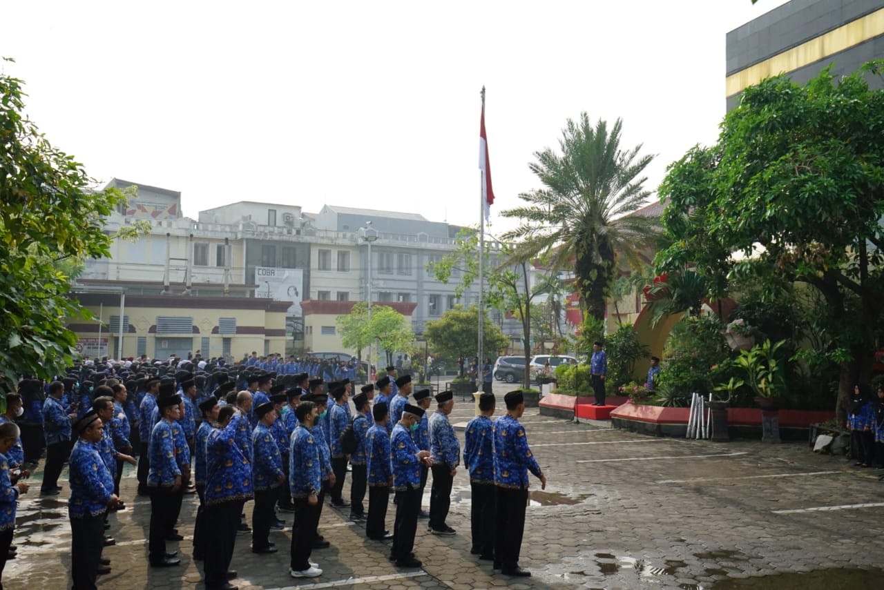 Semangat Pemuda untuk Nusantara: RSUD Haji Jatim Gelar Upacara Peringatan Hari Sumpah Pemuda ke-98